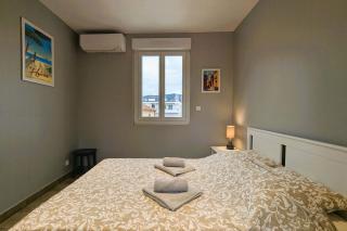 Penthouse with large terrace near beaches - Tolone - 3