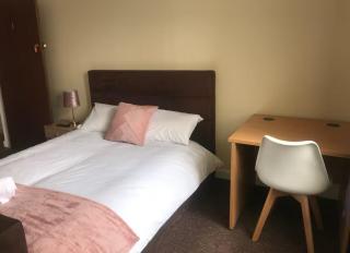 34 - Room 1 - Uplands - Swansea - 0