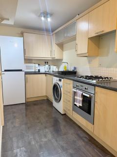 Family home close to Shrewsbury Town centre - 5
