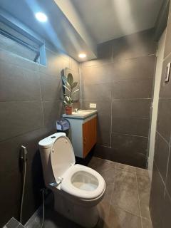 California Gardens Square Loft type 2 bedroom unit - Manila - 3