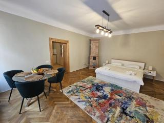 Honterus Apartments I by Kronstay - 5