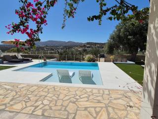 Villa Neroli Pool & Mountain Views in Pitsidia - 3