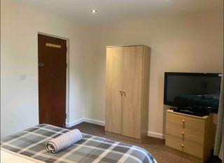 34 - Room 2 - Uplands - Swansea - 5
