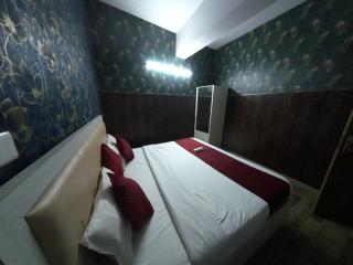 Hotel Square Residency - Dehradun - 1