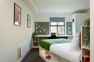 For Students Only - Snow Island in Huddersfield - 0