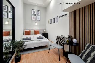 Kazincy Suites - 1BR Apt & Stylish Studio - Budapest - 8