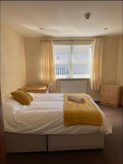 34 - Room 3 - Uplands - Swansea - 4