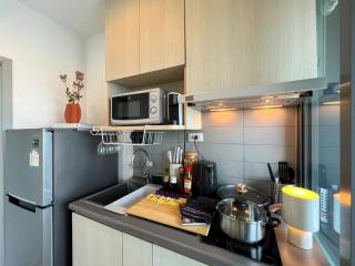 Cozy Park-view 1BR - Ultra Fast Wifi - BTS Bangna - Bangkok - 2