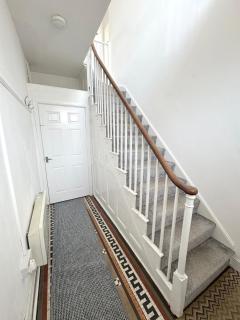 2 bed apartment complete with bedding and towels - Wellington - 8