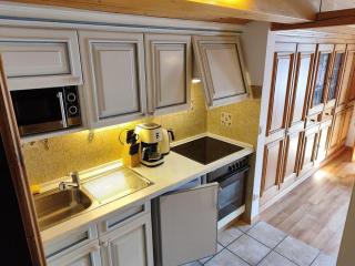 Ferienwohnung Emilia mit Bergblick (Osten) - 2