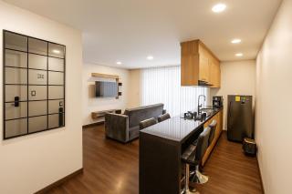 Apartamento moderno en el centro - Pasto - 0