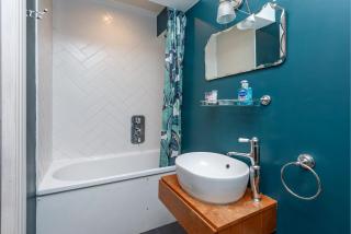 Unique 2BR with Indoor Hammock & Private Garden - 3