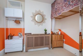 Unique 2BR with Indoor Hammock & Private Garden - 2