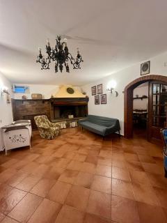 Chianti Villa with Private Park, 2 Apartments & Panoramic Views - 5