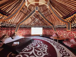 Yurtada Charyn - Kökpek - 0
