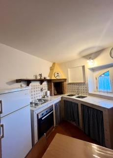 Chianti Villa with Private Park, 2 Apartments & Panoramic Views - 8