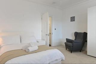 Sophisticated & Chic, Central Flat - Reading - 4