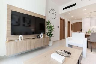 TRPS - Binghatti Amber, JVC - Luxury 1BR Haven - Prime Location - 8