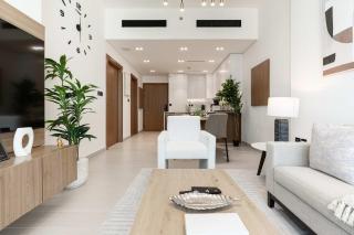 TRPS - Binghatti Amber, JVC - Luxury 1BR Haven - Prime Location - 7