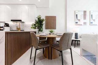 TRPS - Binghatti Amber, JVC - Luxury 1BR Haven - Prime Location - 1