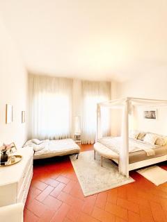 Amazing Premium Apartment in the heart of Florence at the DUOMO, 3 Bedrooms, 2 Bathrooms, ideal for 2-10 Guests - Firenze - 9