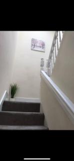 34 - Room 6 - Uplands - Swansea - 8