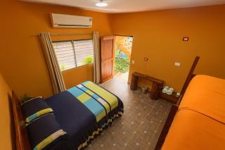 Yaxche Centro Hostal y Camping - 6