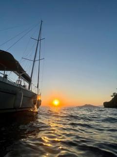 Nautical Nomads Yacht Charter - 3