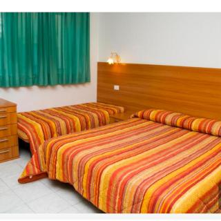 Hotel California - Ariccia - 9