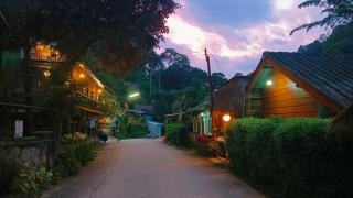 แม่อุ๊ยที่พักติดน้ำ&mae oui next to the water - 7