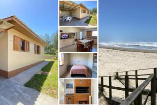 Casa de frete para o mar - Pátio privativo - Churrasqueira - Cozinha completa - Smart Tv - Wifi - Vaga para carros - Aceita Pet - Passo de Torres - 0