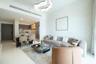 KeyRock - Stylish 2BR Apt with Palm Jumeirah View, Balcony , Pool & Gym Access - 9