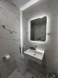 Modern & Cozy Studio MP Two Pearls-Budva, free garage - 1