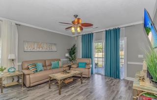 Gorgeous 2 Bedroom Course Front Condo! 101 Magnolia Place - Myrtle Beach - 4