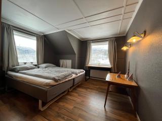 Fjord and mountains - everything close by! - Sauda - 5
