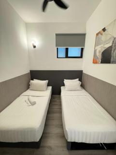 Holiday Cove - 6
