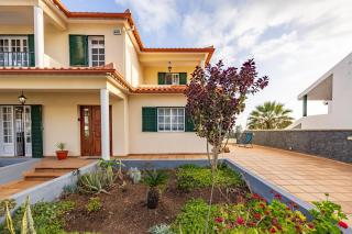 Ocean Side Vista by YOUR KEY - 3