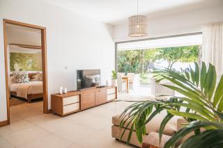 Mersea Villa - Roches Noires - 1