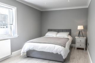 1 Bed Cottage-Sleeps 2-Parking-Pets-Hot Tub - Kelty - 9