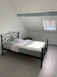 Unique and quiet house with beautiful terrace - Dampierre-sous-Bouhy - 4