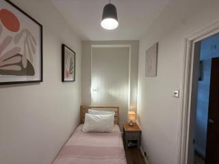Unbeatable Location, Peaceful Cozy Flat - Londra - 6