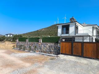 Villa Elisa - - 9