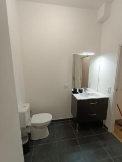 Studio, private garden in Malakoff - 4