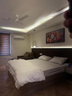 Luxury stayz - 1