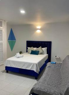 Habitación con baño interno cerca al aeropuerto - 1