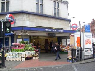 Private Studio flat close to central London - 9