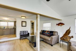 Walk to Pier and River Dtwn Steinhatchee Escape! - 3