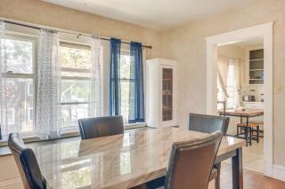 2 Mi to Zoo Charming Apt with Balcony in Cleveland - 3