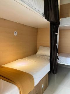 Lowfare Hotels Medical College - 7