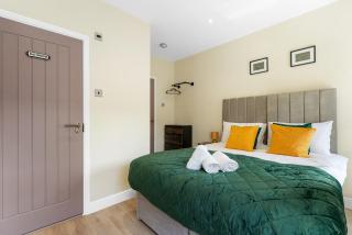 Cariad House by MGroup SA - Cardiff - 8